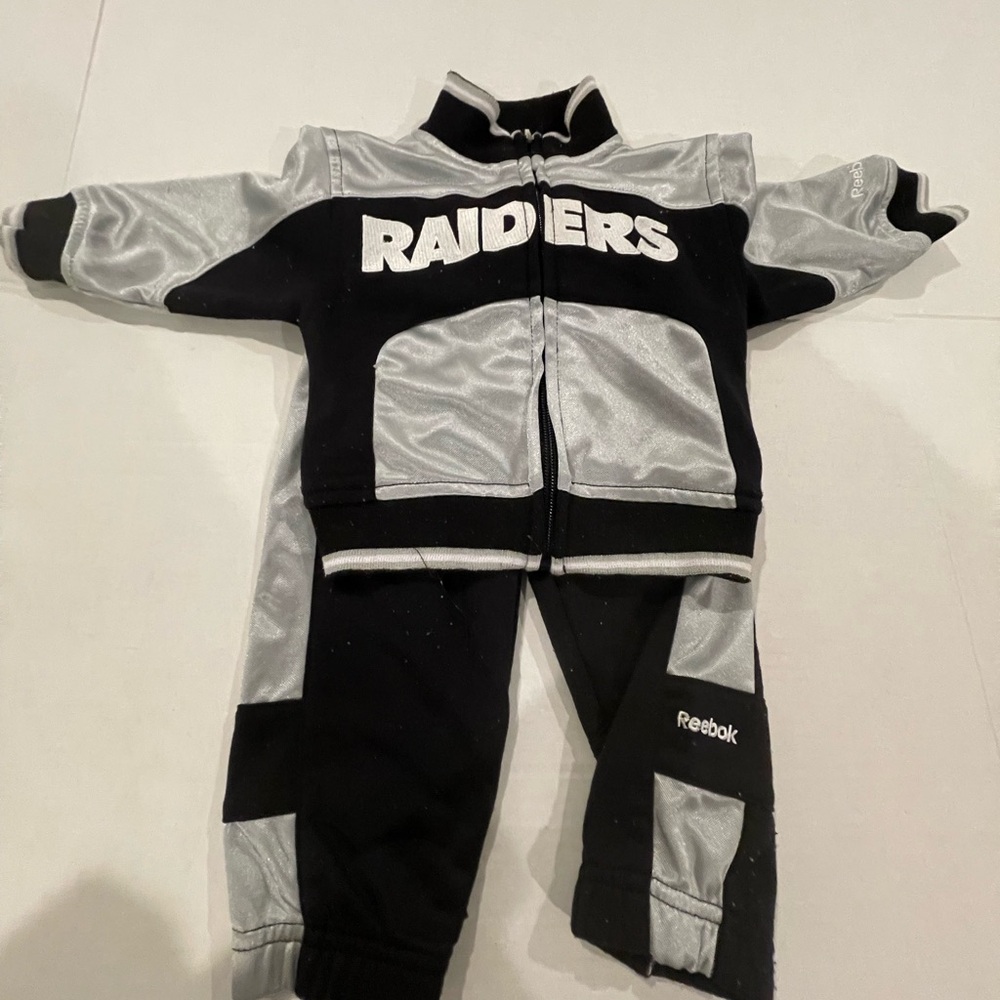 Reebok Kids Las Vegas Raiders tracksuit - Black and Gray